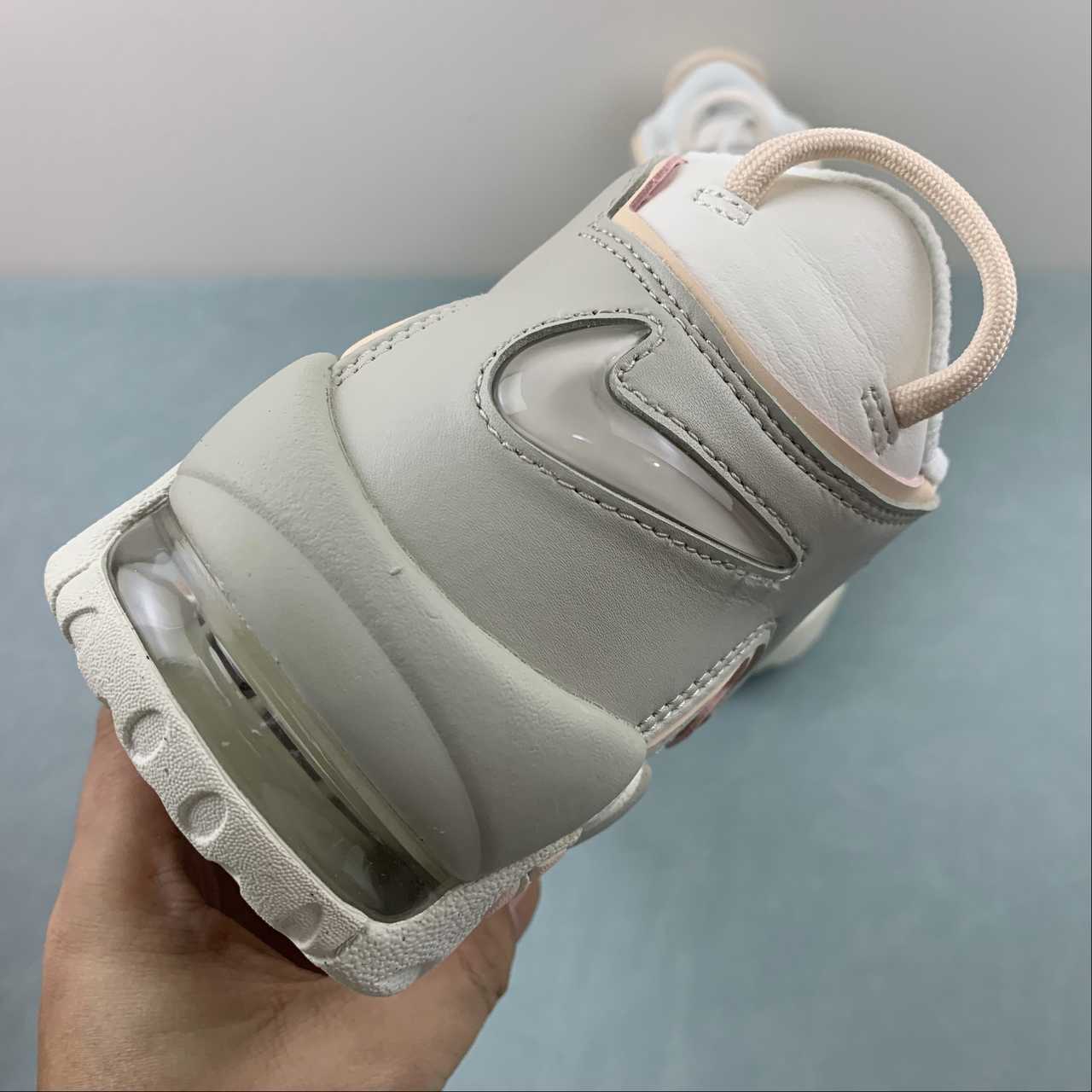 Nike Air More Uptempo