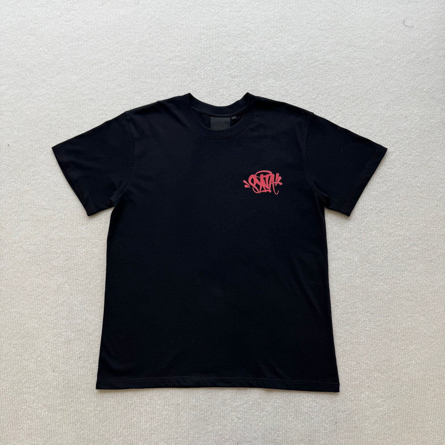 Camiseta Syna World