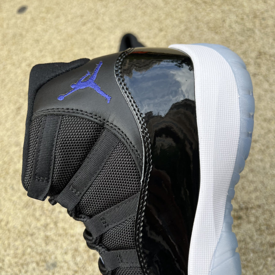Air Jordan 11