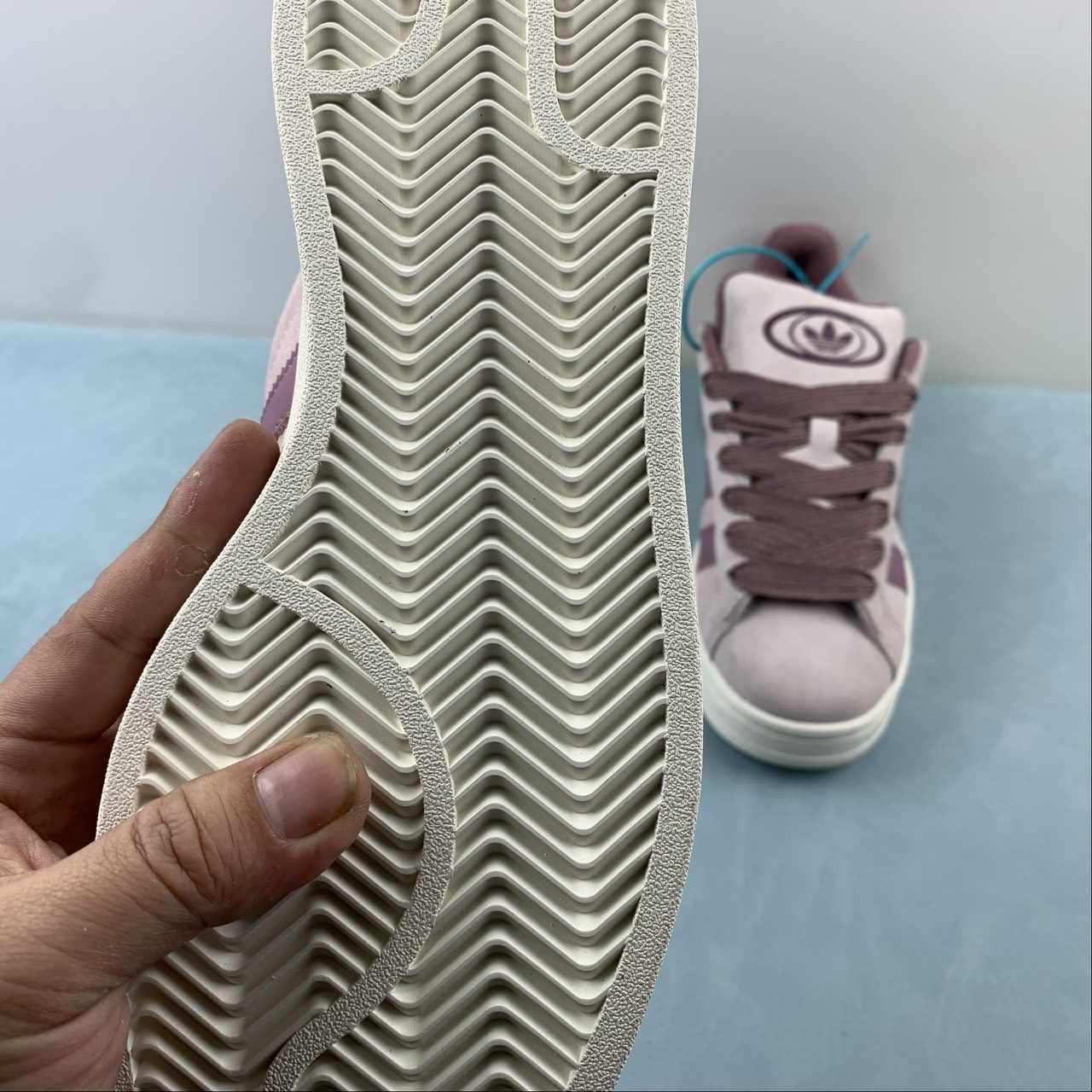 Adidas Campus 00s