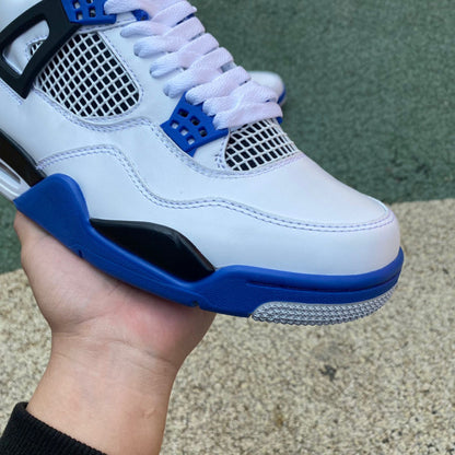 Air Jordan 4