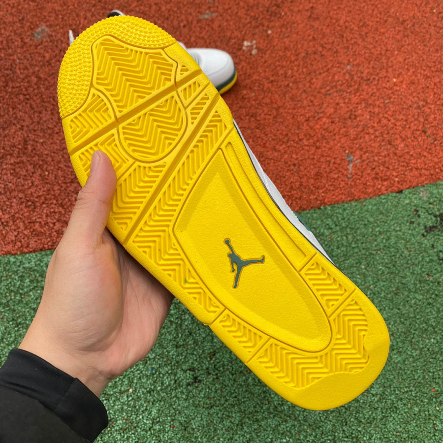 Air Jordan 4