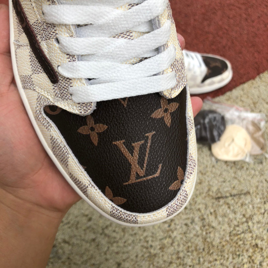 Jordan 1 Low
