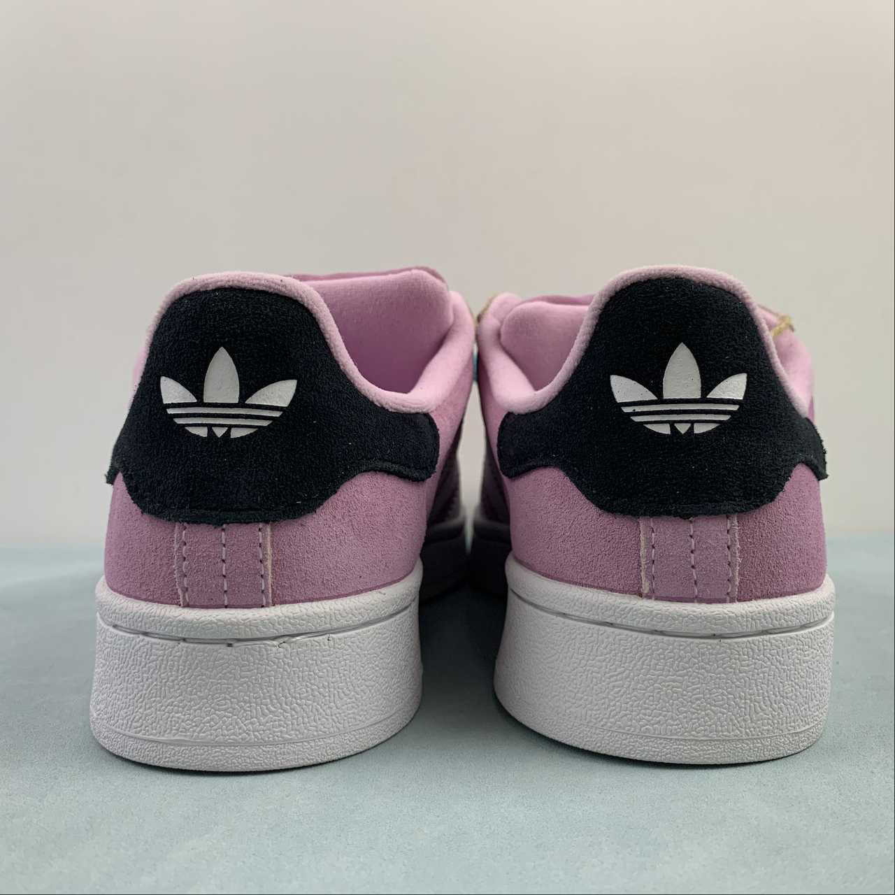 Adidas Campus 00s