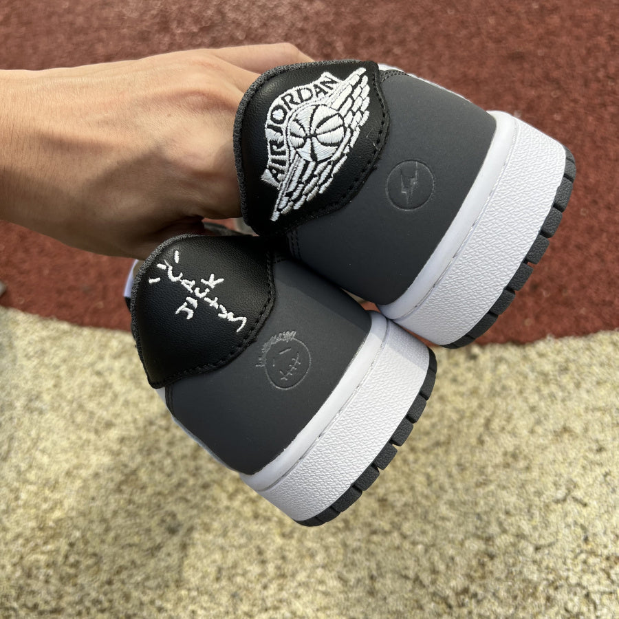 Jordan 1 Low