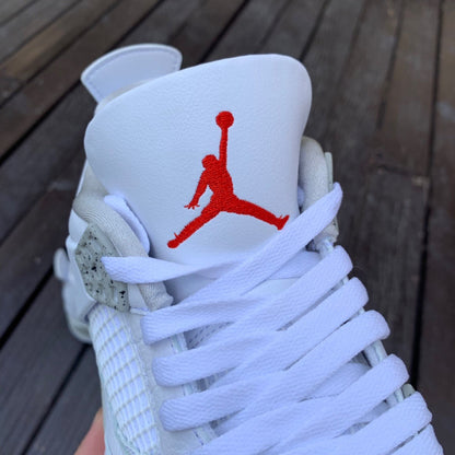 Air Jordan 4