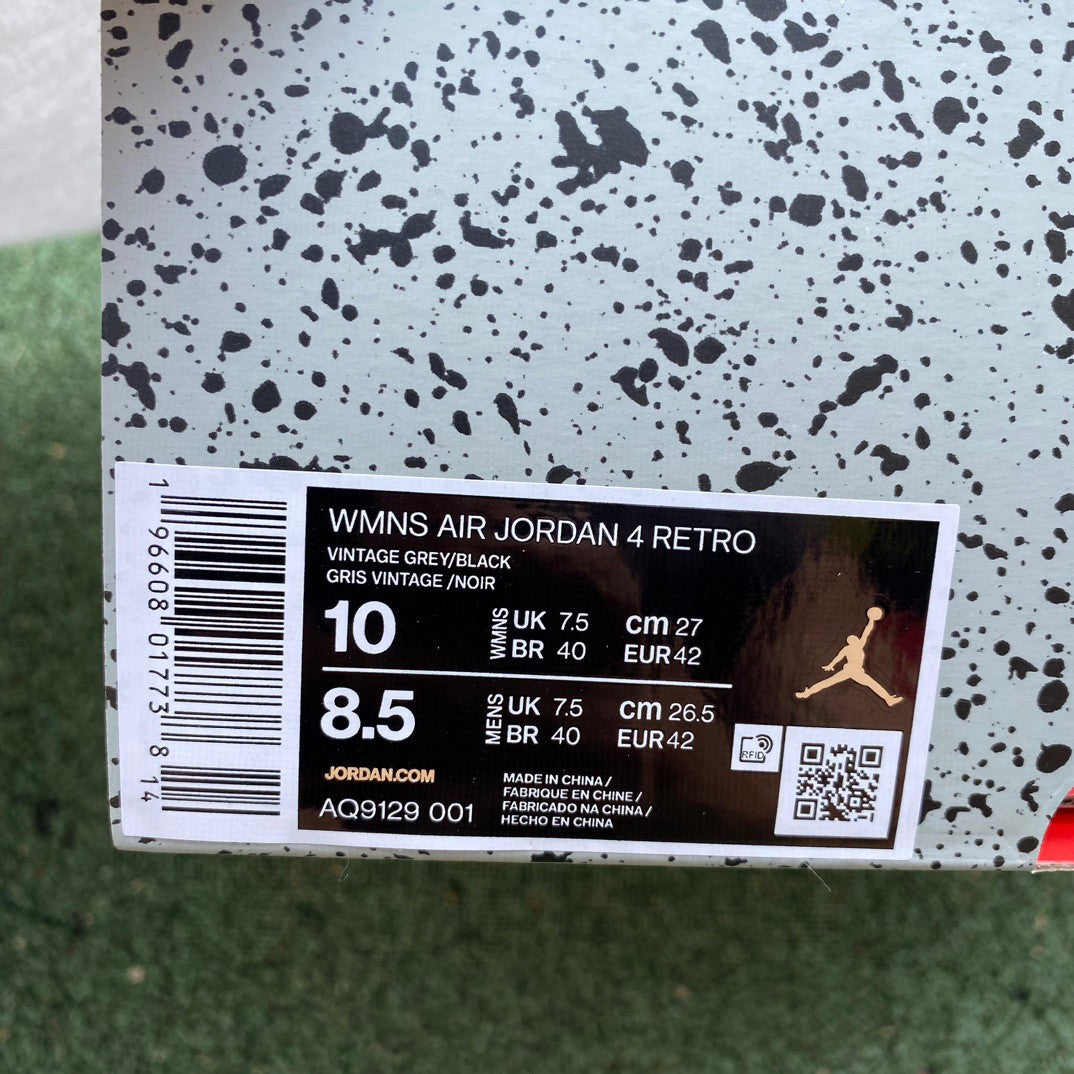 Air Jordan 4