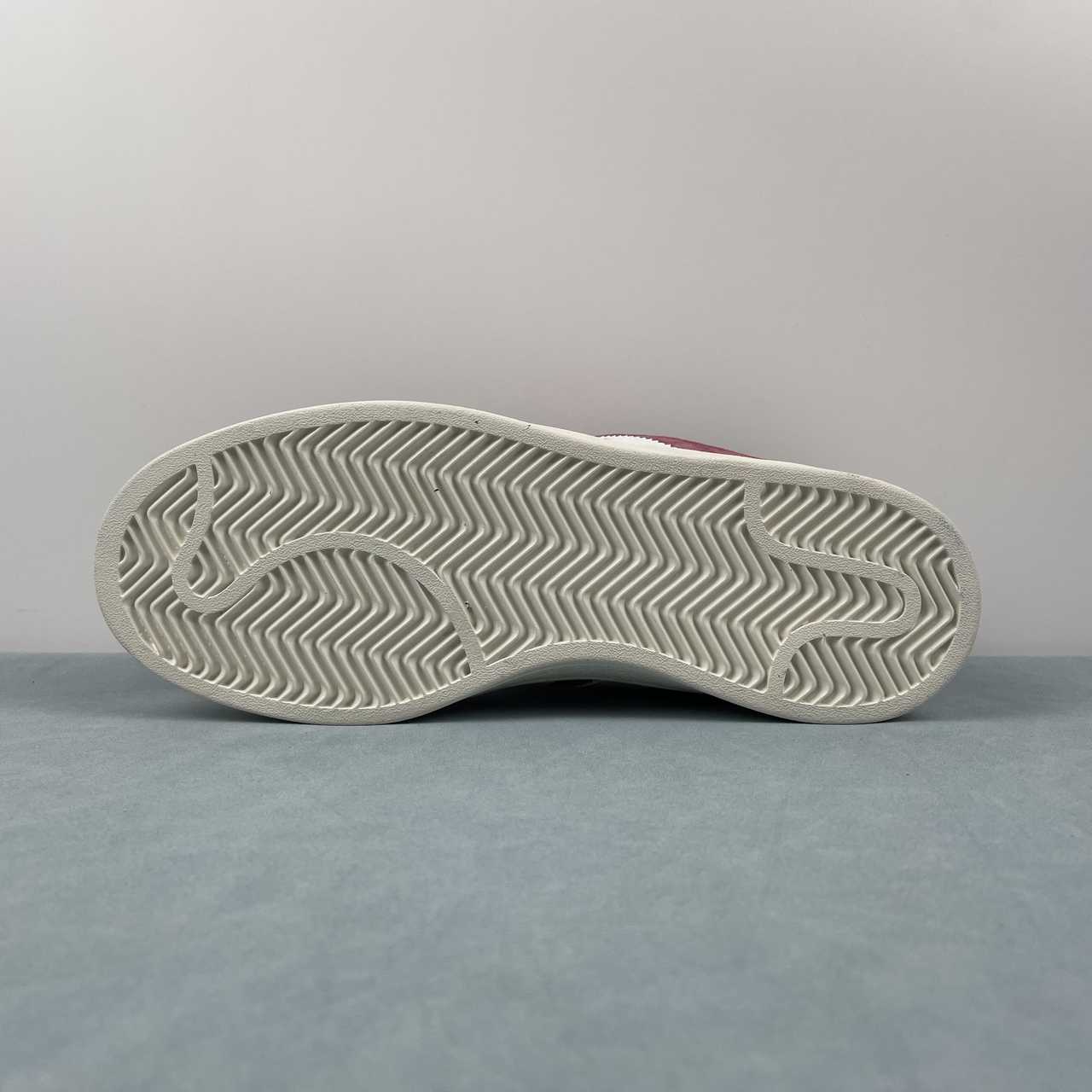 Adidas Campus 00s