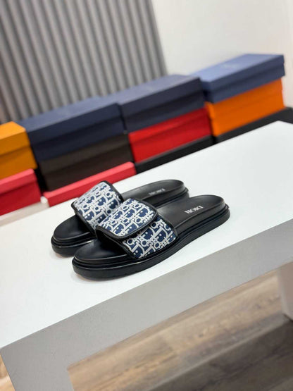 Chinelo Dior Slippers