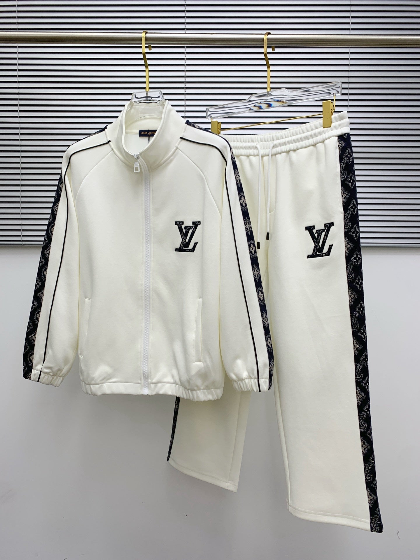 Louis Vuitton Sets