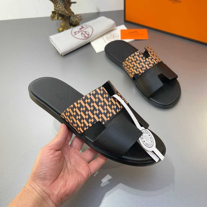 Chinelo Hermes Izmir
