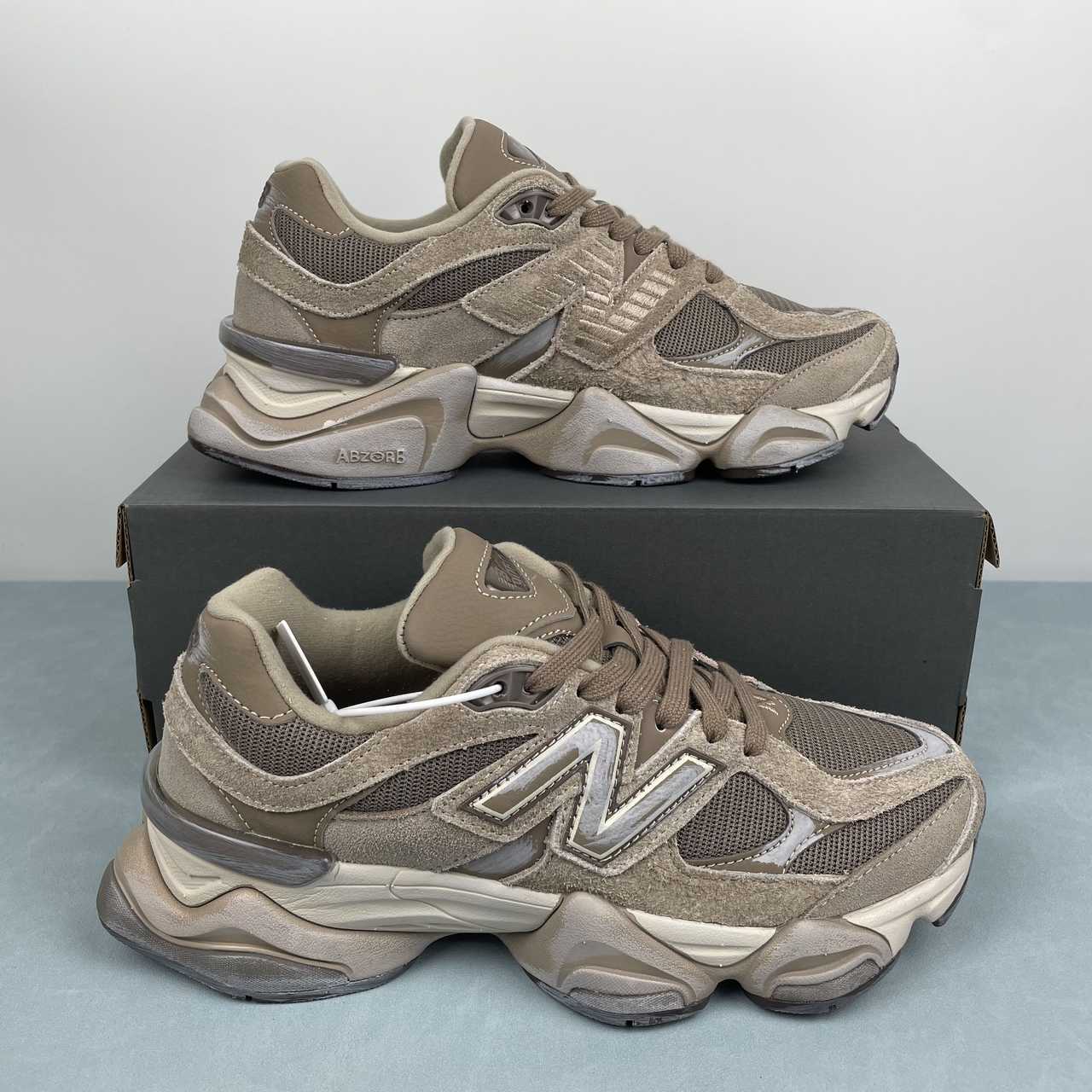 New Balance 9060