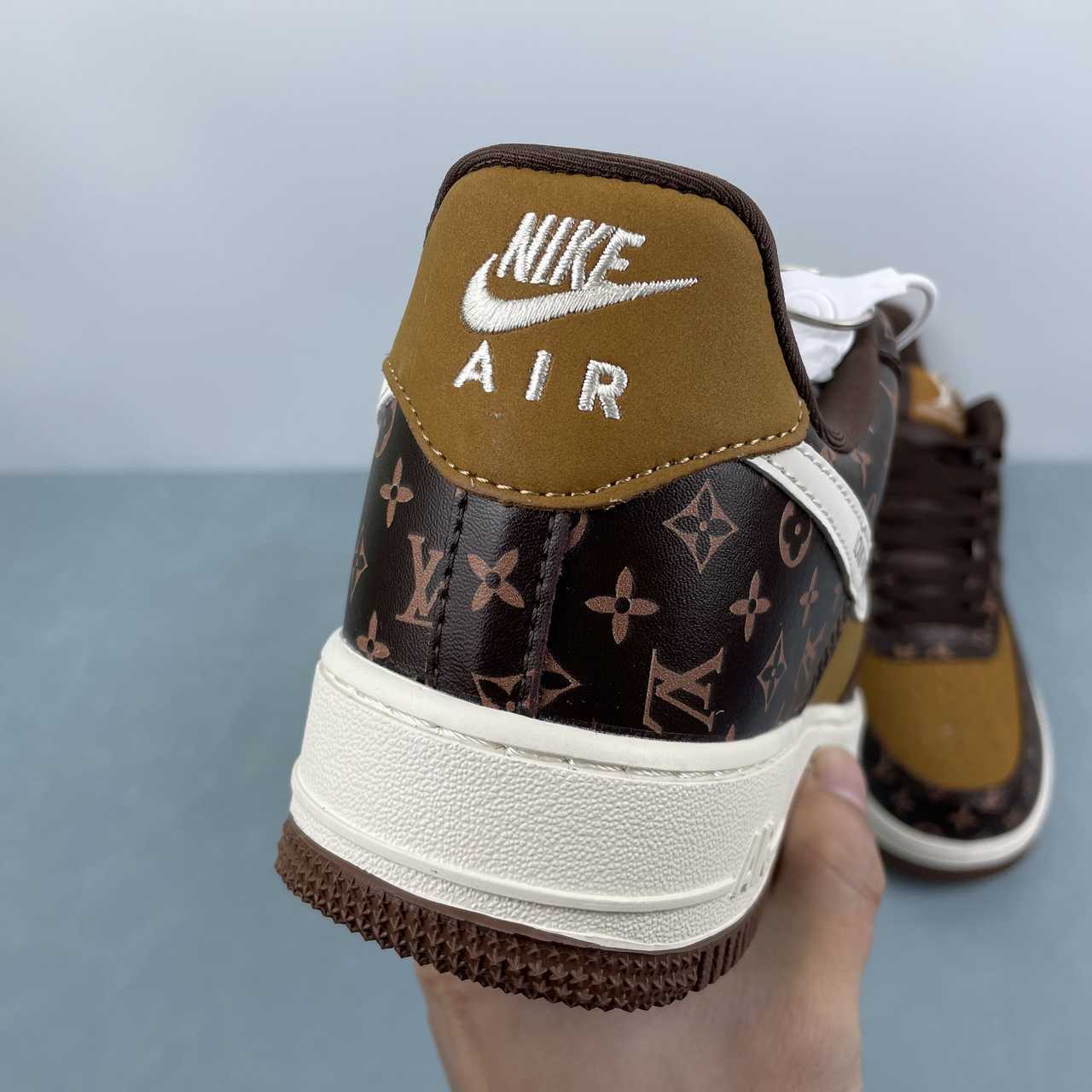 Louis Vuitton x Nike Air Force 1
