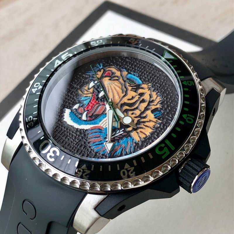 Relógio Gucci