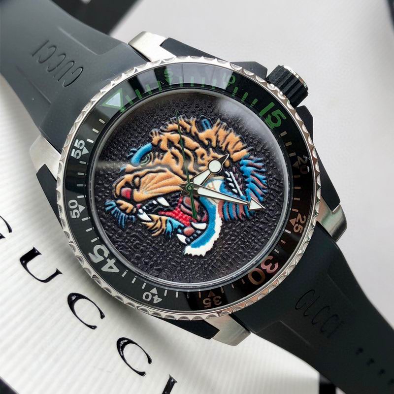 Relógio Gucci