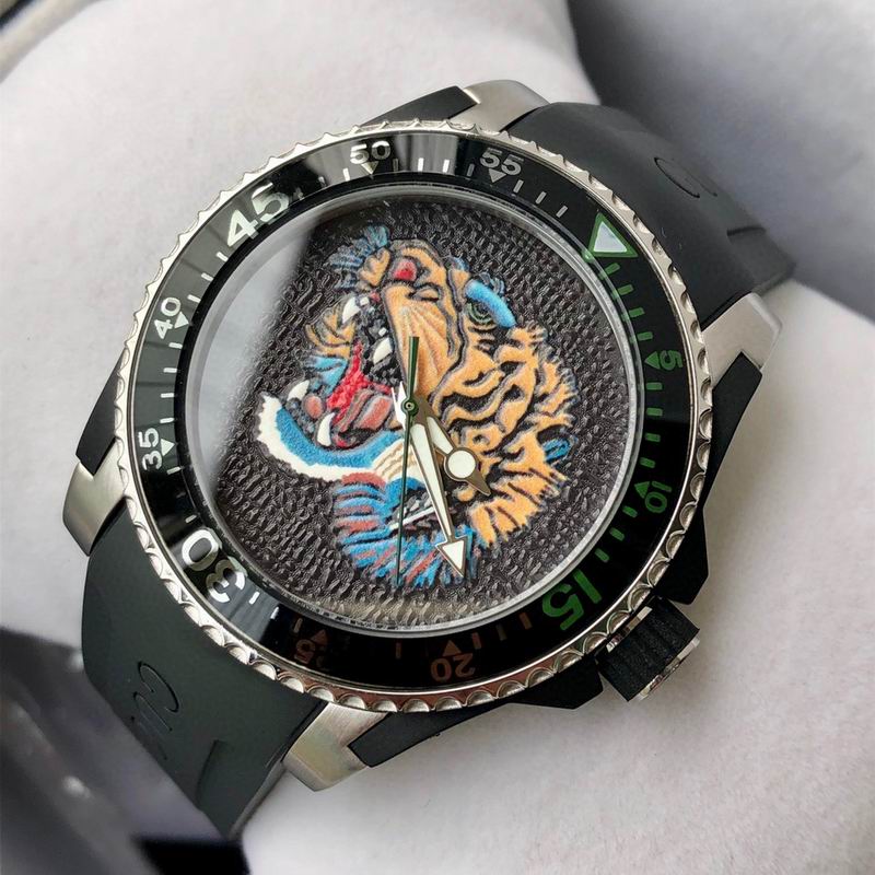 Relógio Gucci