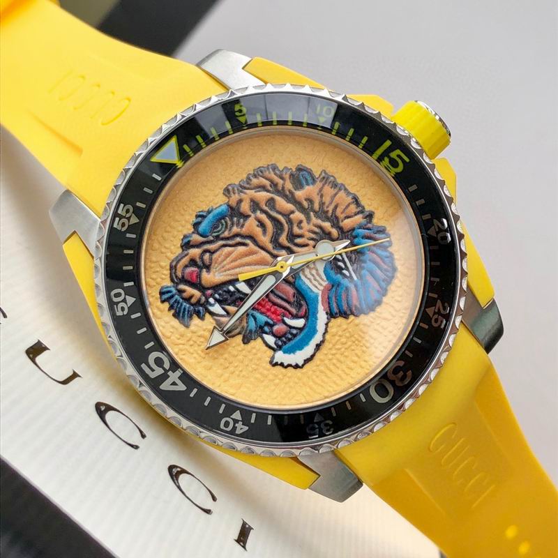 Relógio Gucci