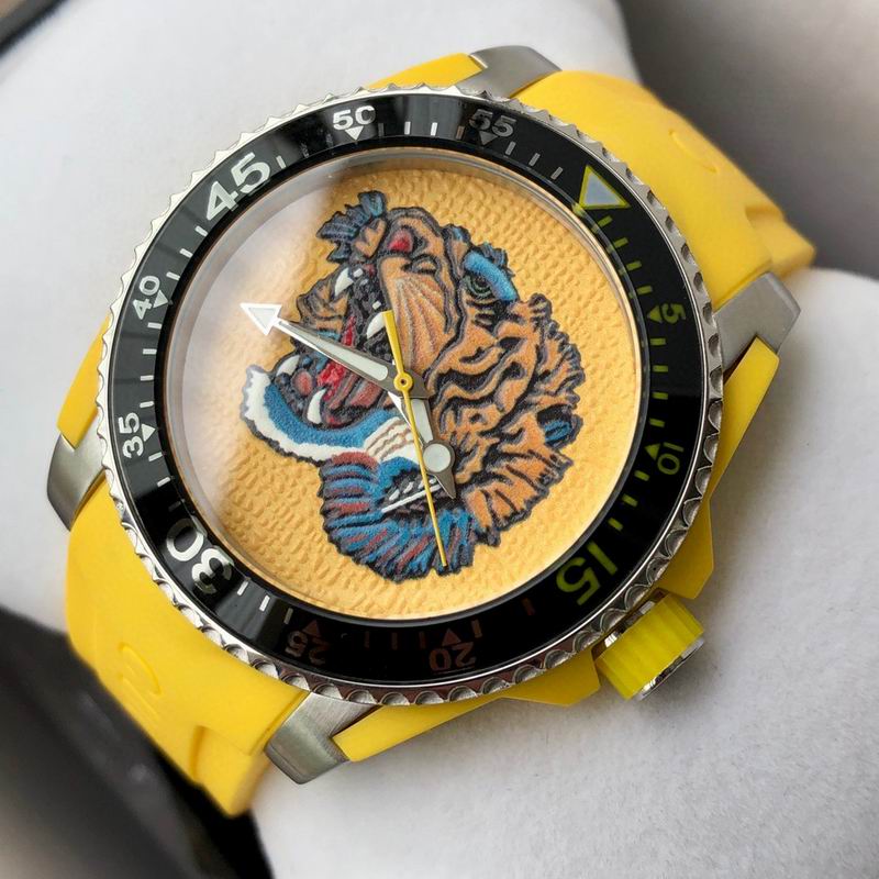 Relógio Gucci