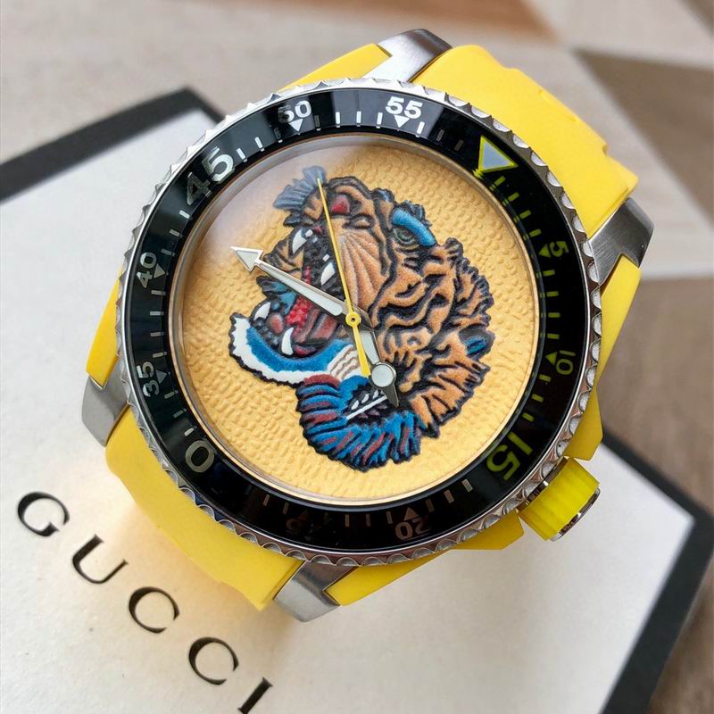 Relógio Gucci