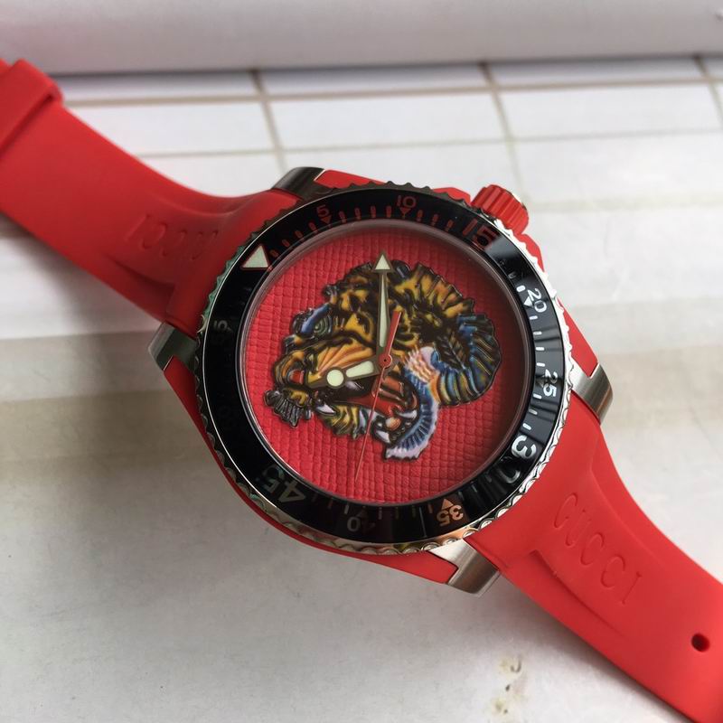Relógio Gucci