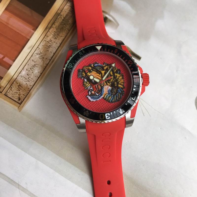 Relógio Gucci