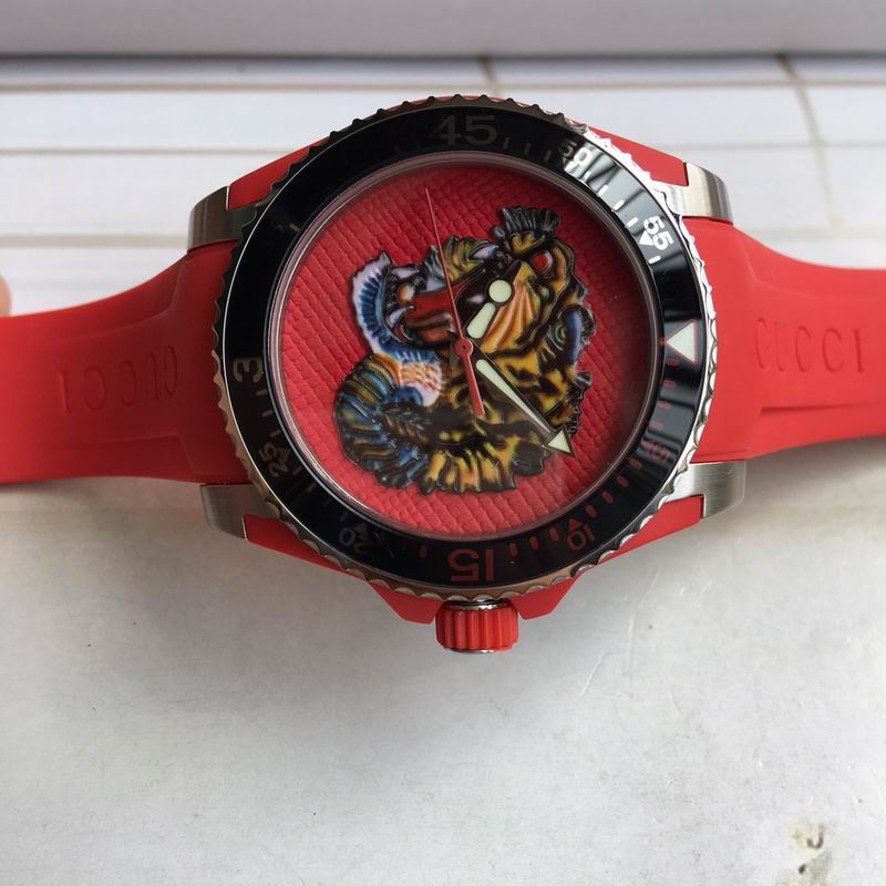 Relógio Gucci