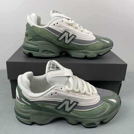 New Balance 1000