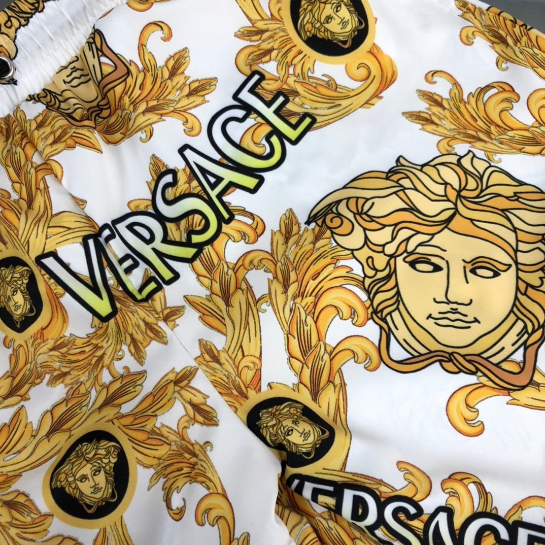 Pantalón corto de Versace