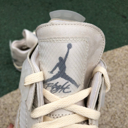 Air Jordan 4