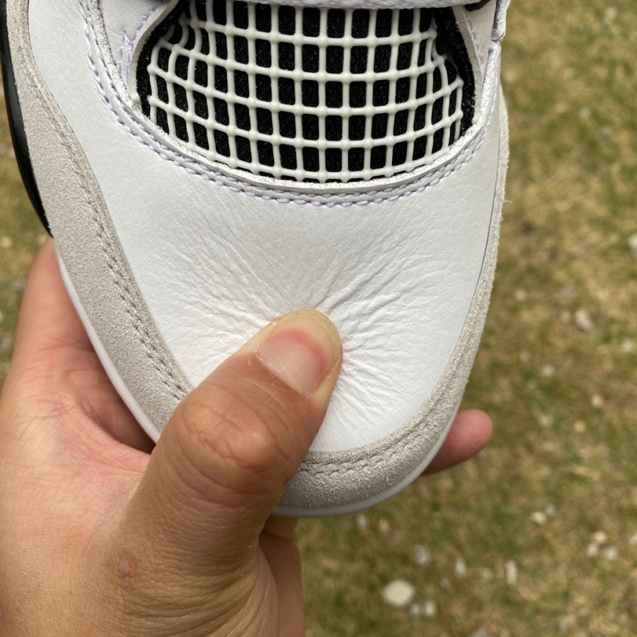 Air Jordan 4