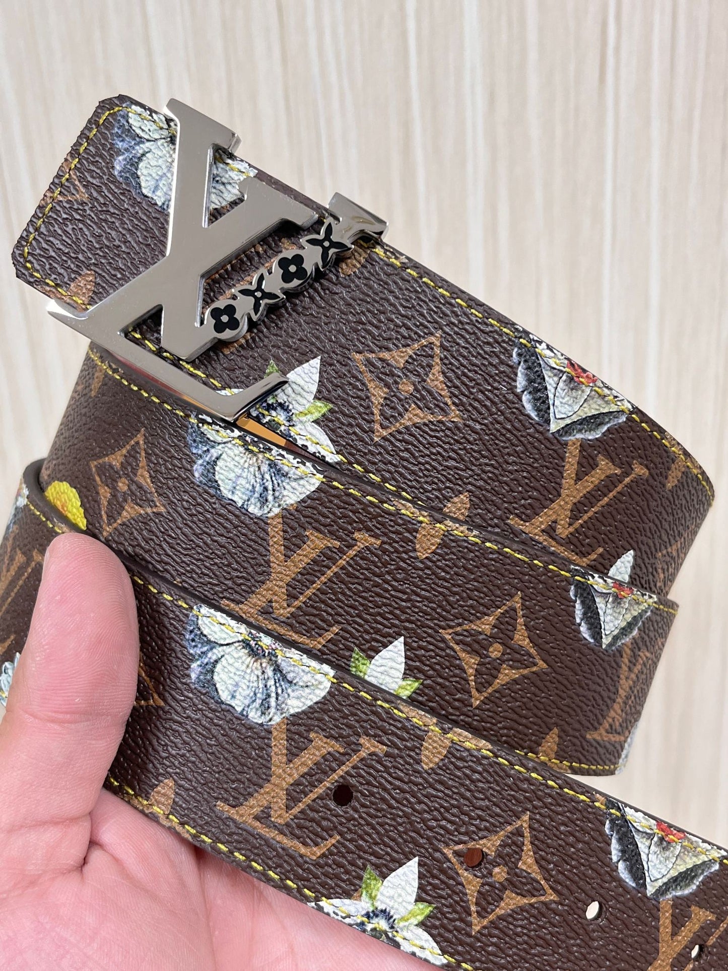 Cinturón Louis Vuitton