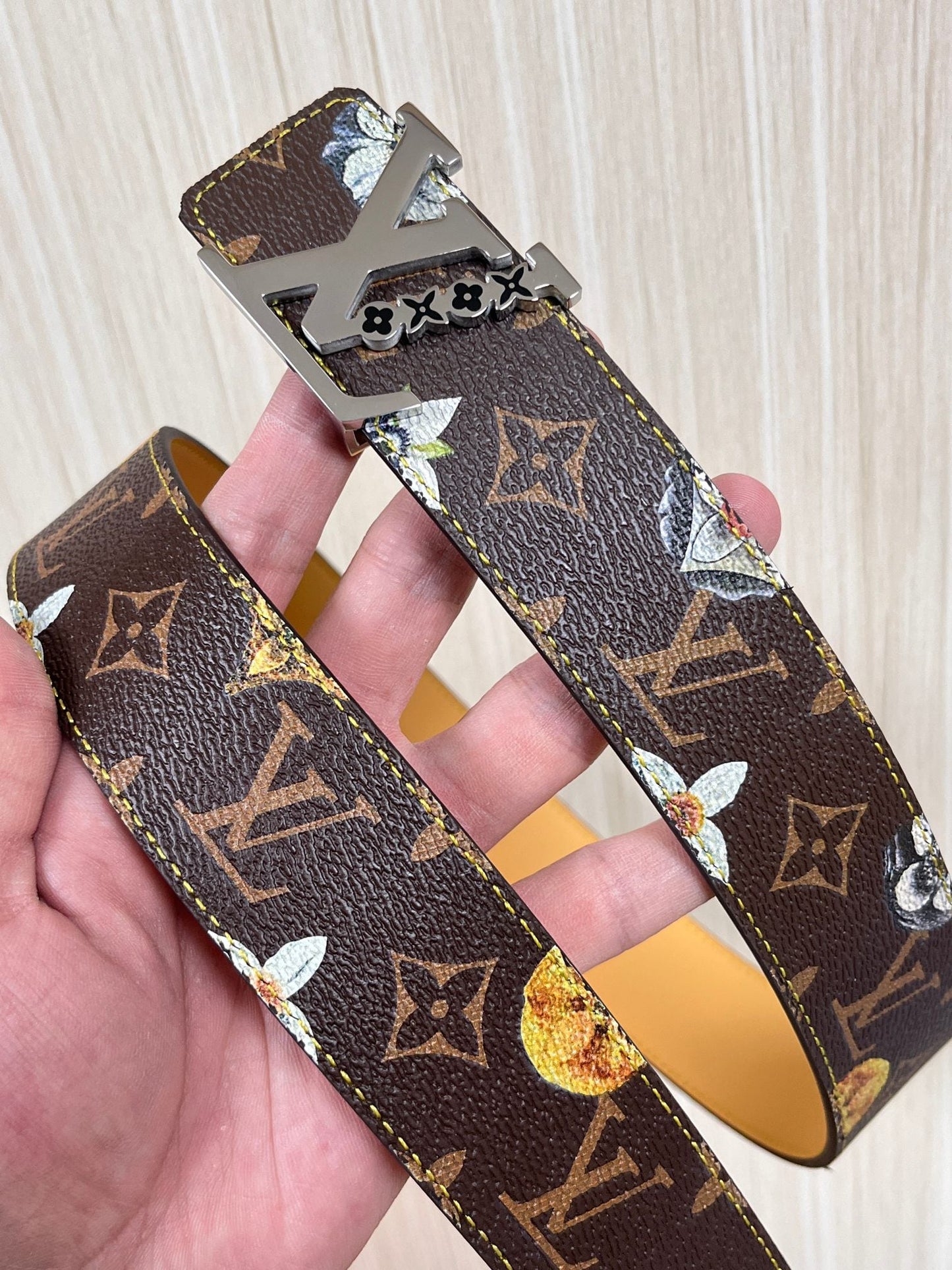 Cinturón Louis Vuitton