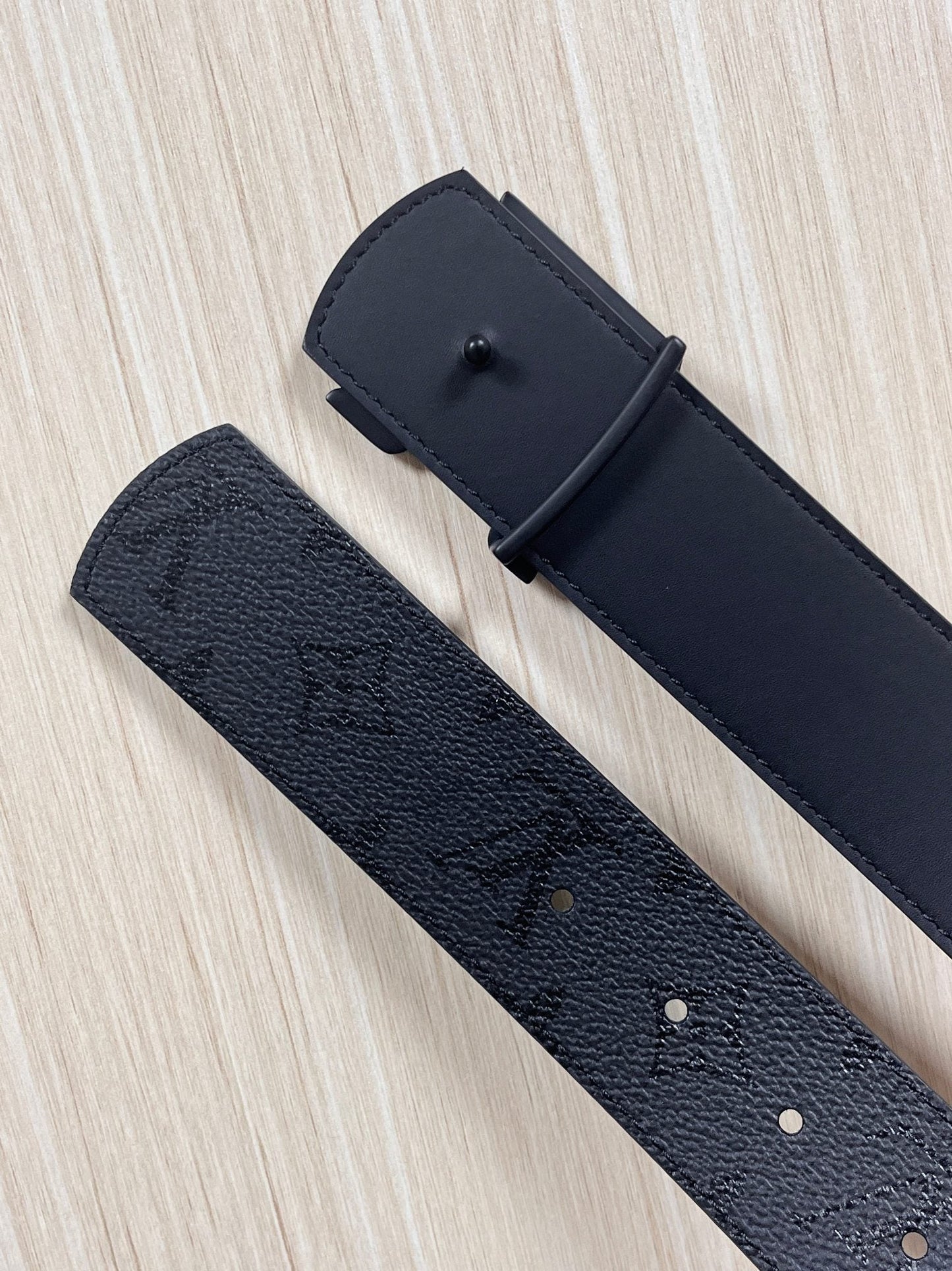 Cinturón Louis Vuitton