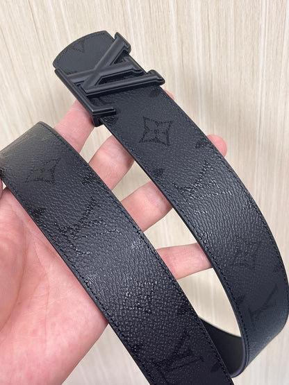 Cinturón Louis Vuitton