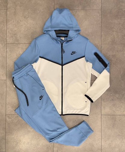 Nike Tech Fleece