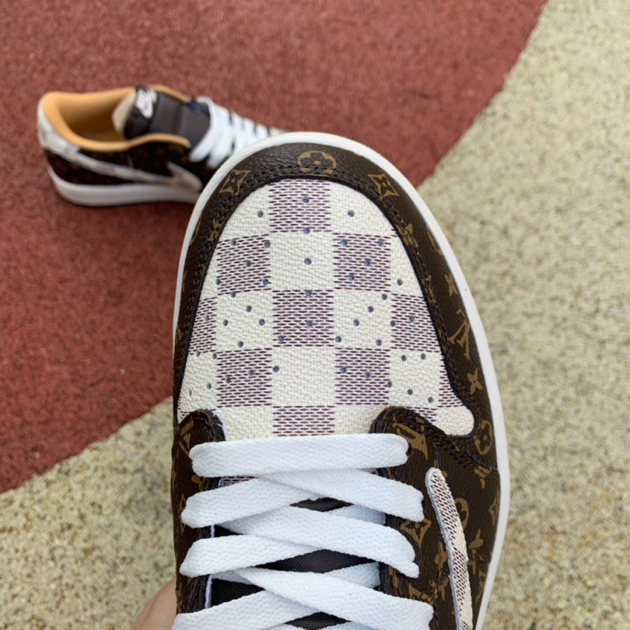 Jordan 1 Low
