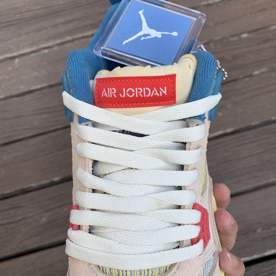 Air Jordan 4