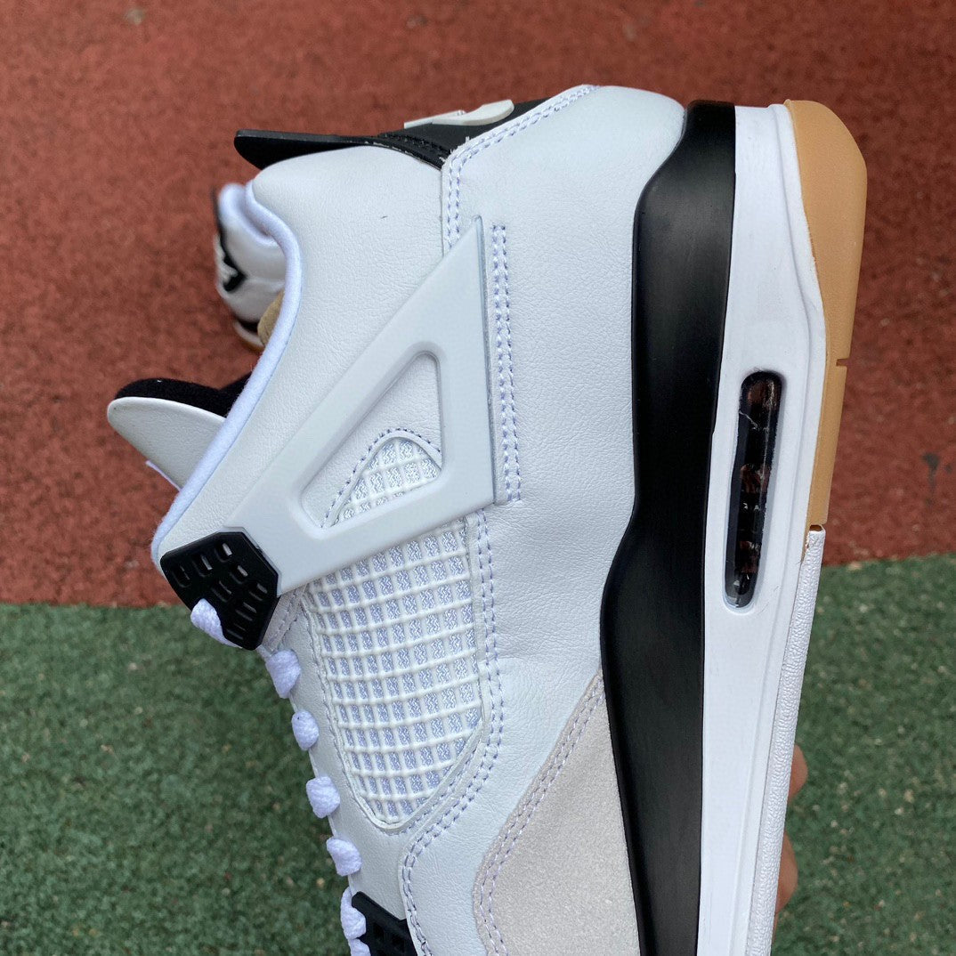 Air Jordan 4