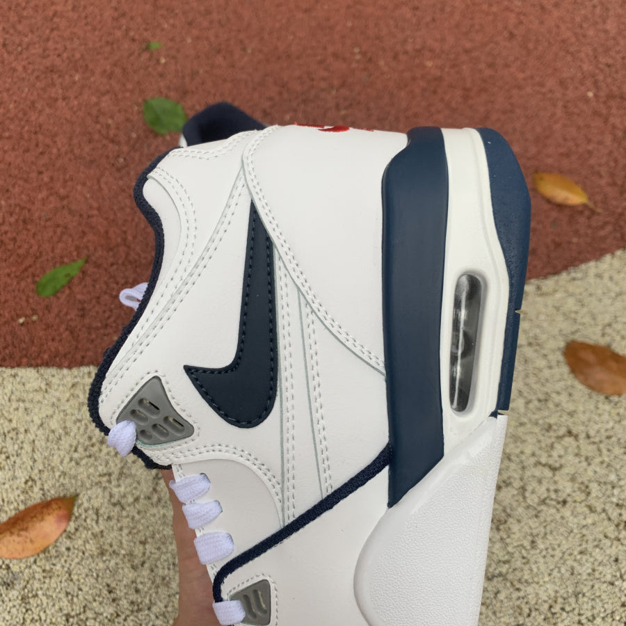 Air Jordan 4