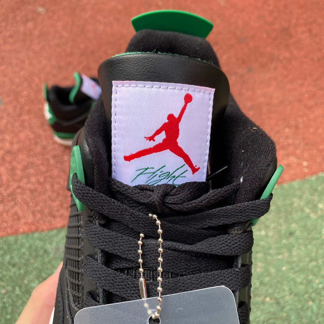 Air Jordan 4