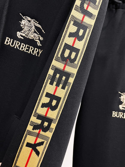Conjunto Burberry 1.1