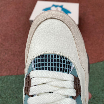 Air Jordan 4