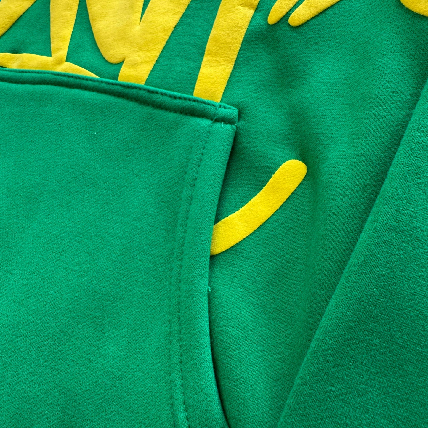 Sudadera con capucha Syna World