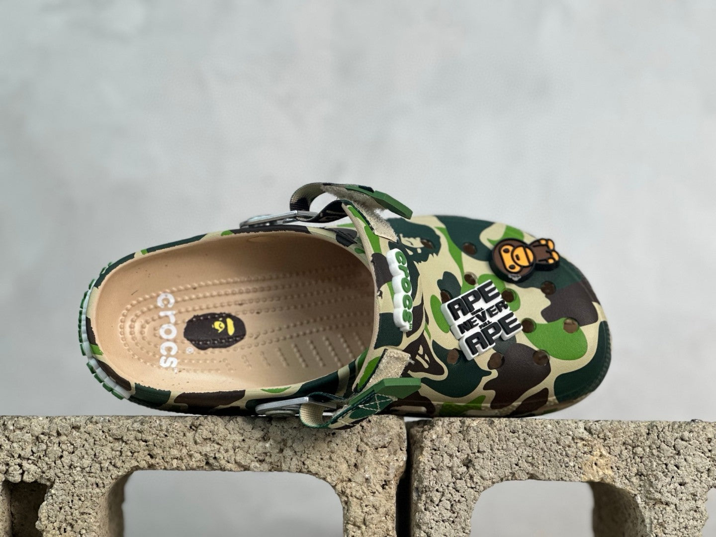Crocs x BAPE Classic Clog Verde