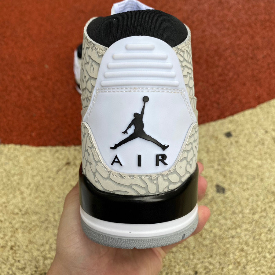 Air Jordan 3