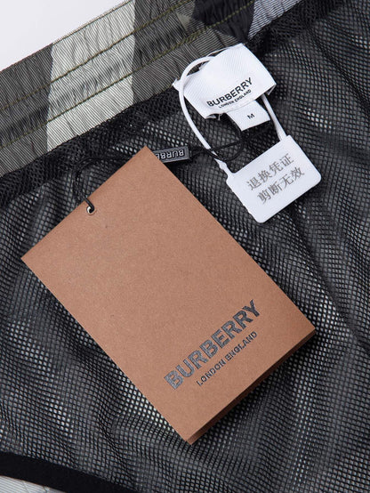 Short Burberry
