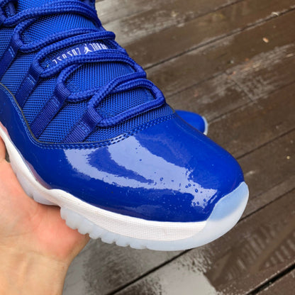 Air Jordan 11