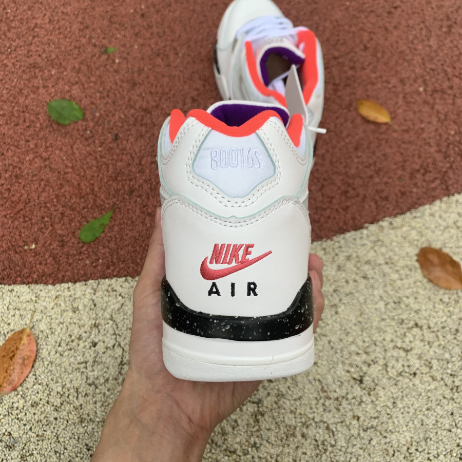 Air Jordan 4