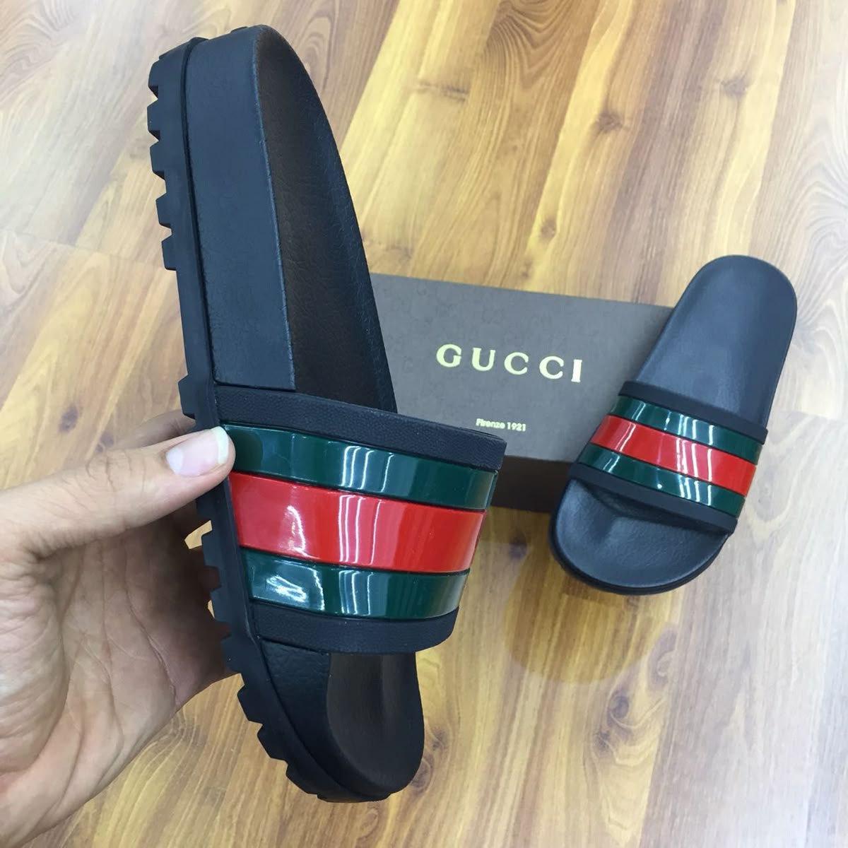 Chinelo Slide Gucci