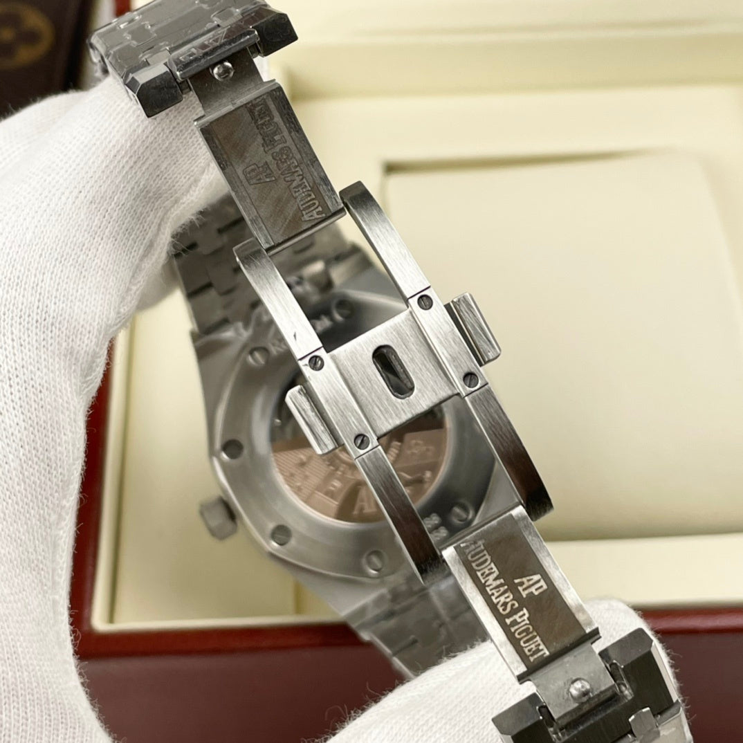 Royal Oak Medium